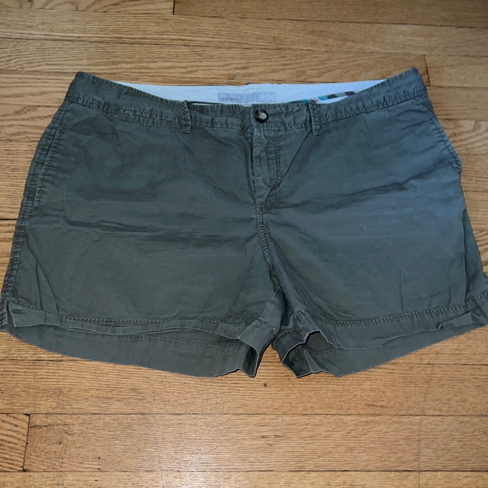 Old Navy Mid Rise Army Green Shorts